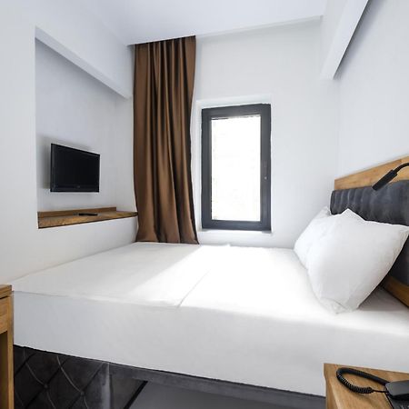 Uk Hotel Istanbul Istambul Exterior foto