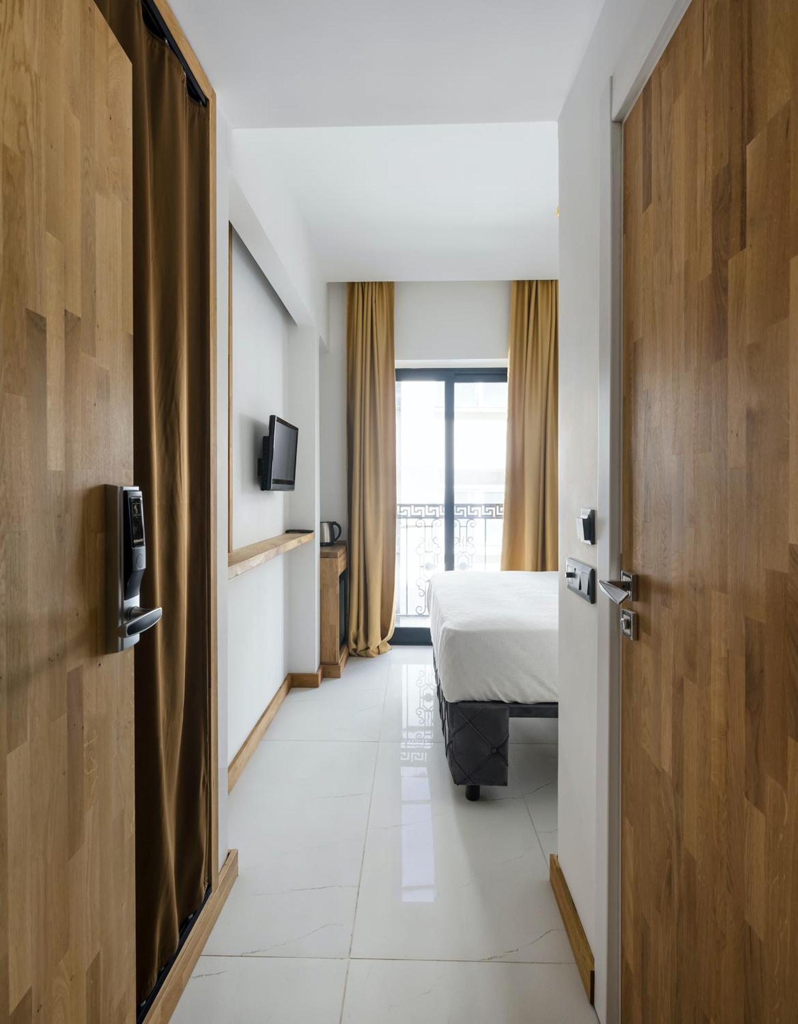 Uk Hotel Istanbul Istambul Exterior foto